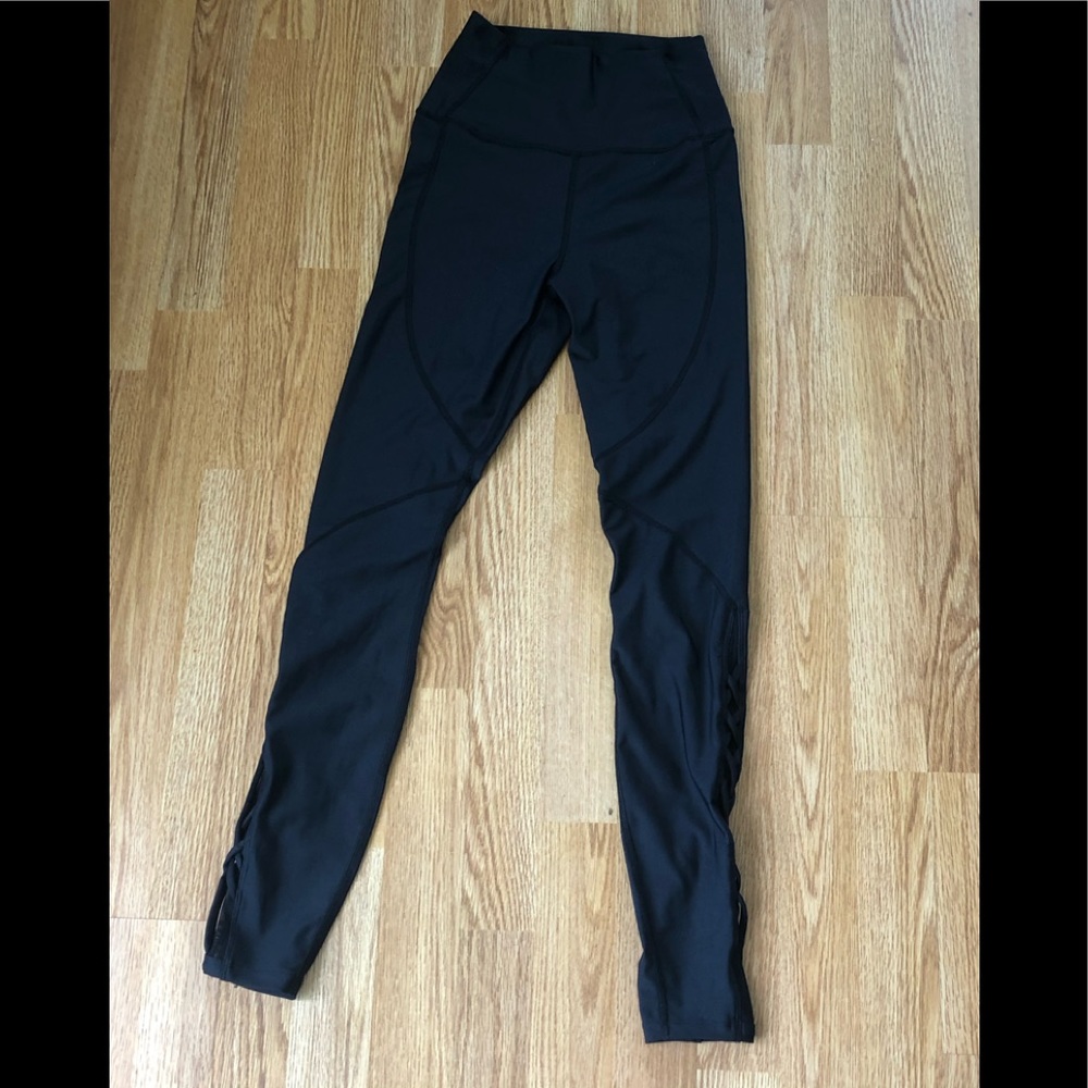 Carbon 38 leggings Sz S